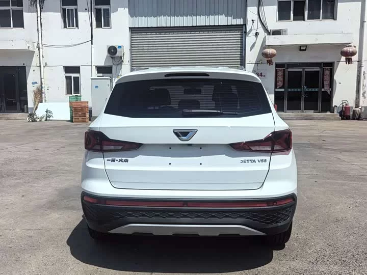 Jetta VS5