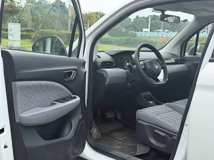 Leapmotor Zero running T03