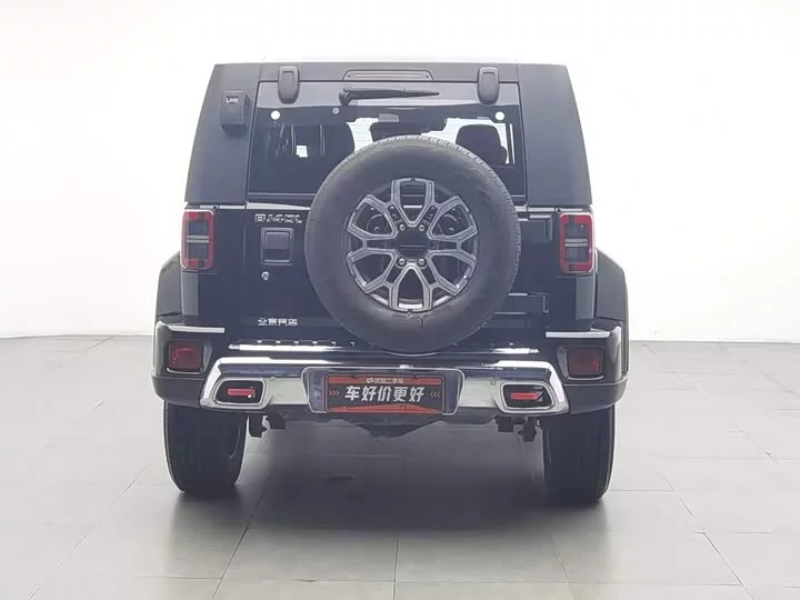 BAIC BJ40