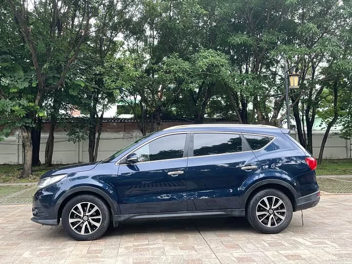 Dongfeng Fengon 580