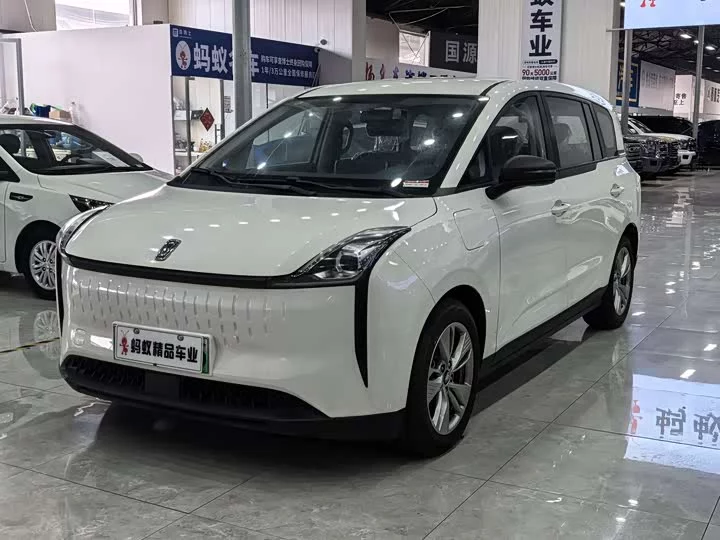 FAW Besturn NAT