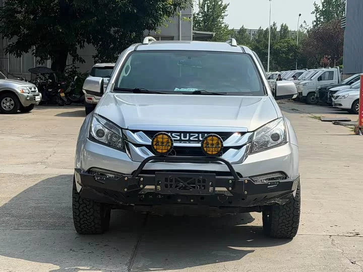 Isuzu mu-X Shepherd