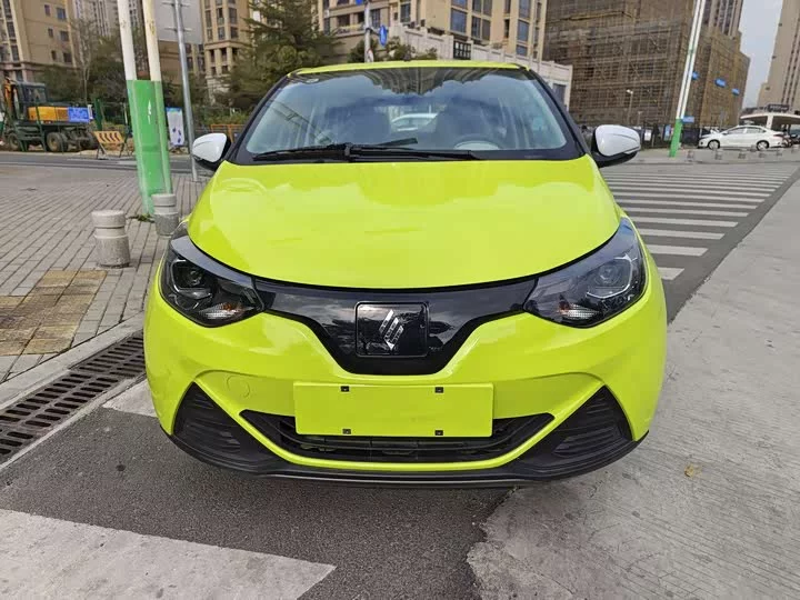 Jiangling Easy EV2
