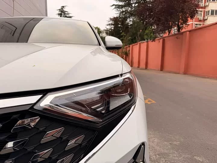 Jetta VS7