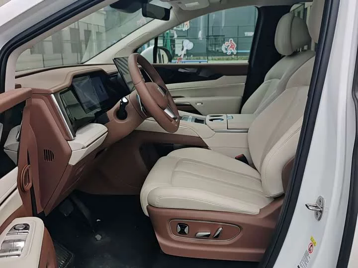 BYD summer