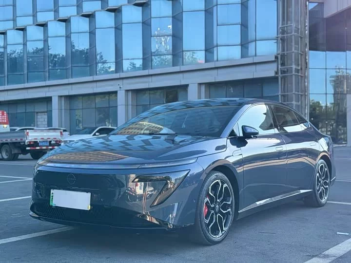 Nissan N7