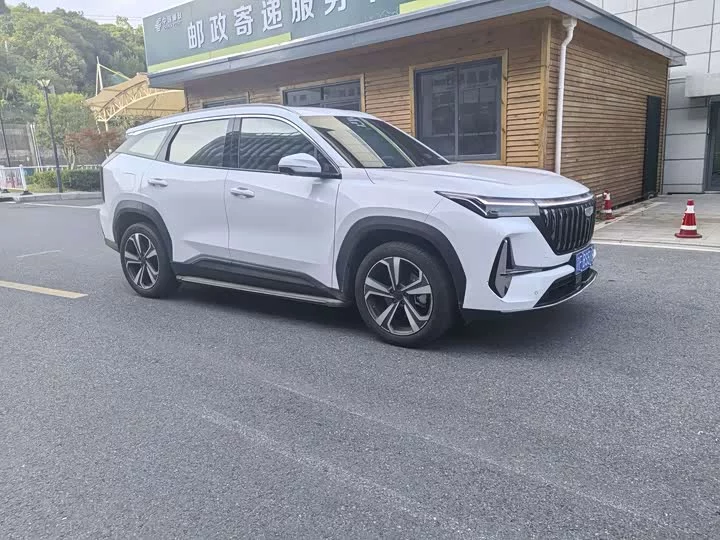 Geely Boyue L