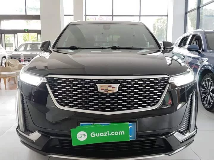Cadillac XT6
