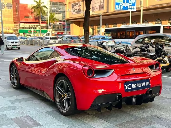 ferrari 488