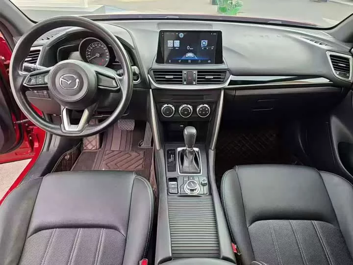 Mazda CX-4