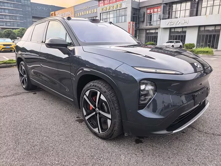 NIO ES7