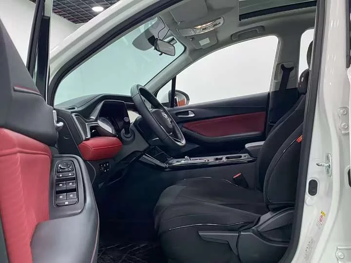 GAC Trumpchi GS4