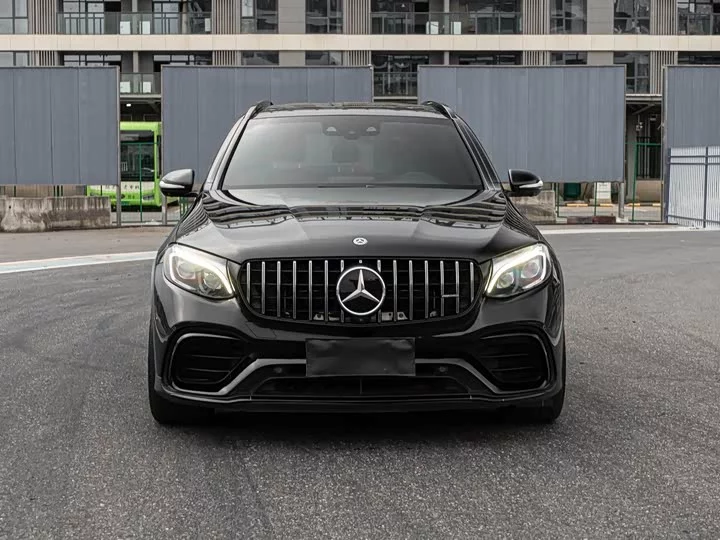 Mercedes-Benz GLC AMG