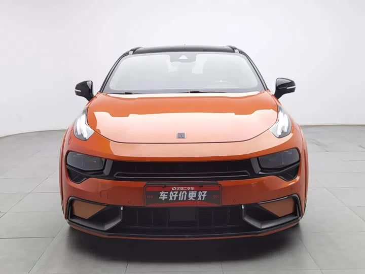 Lynk & Co 02 Hatchback