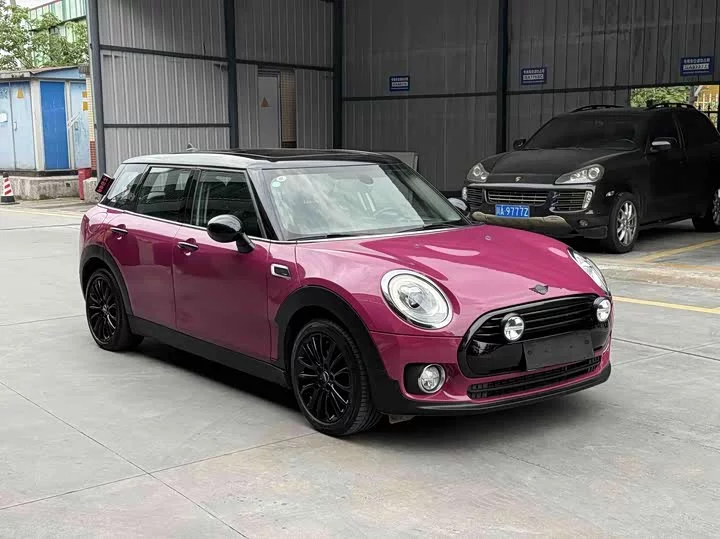 MINI CLUBMAN