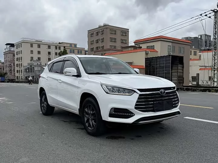 BYD Song