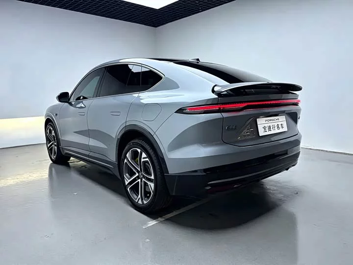 NIO EC6
