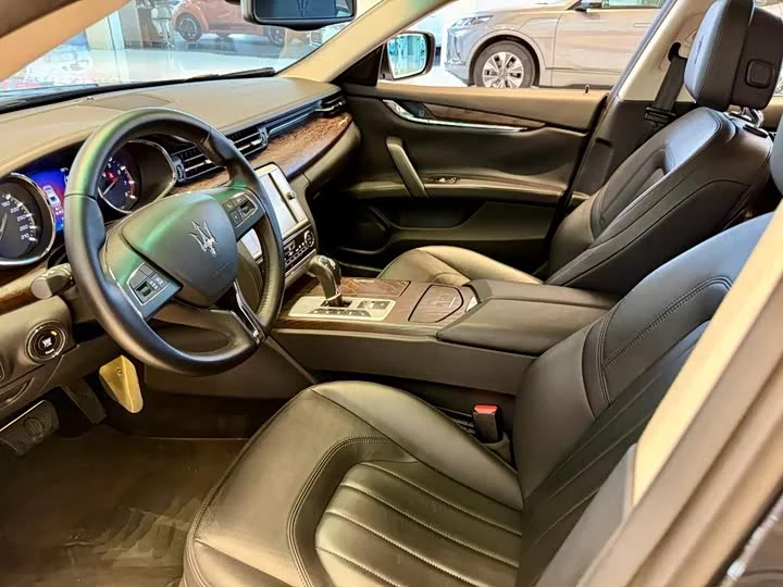 Maserati President