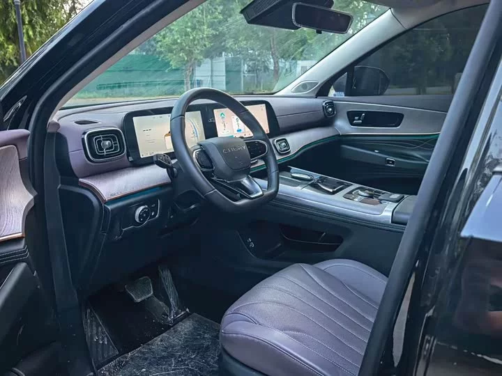 Chery Tiggo 9 C-DM