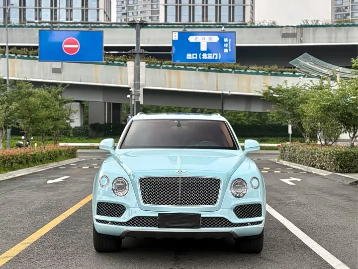 Bentley Bentayga