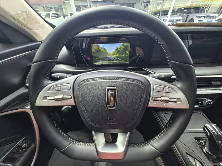 FAW Besturn T77