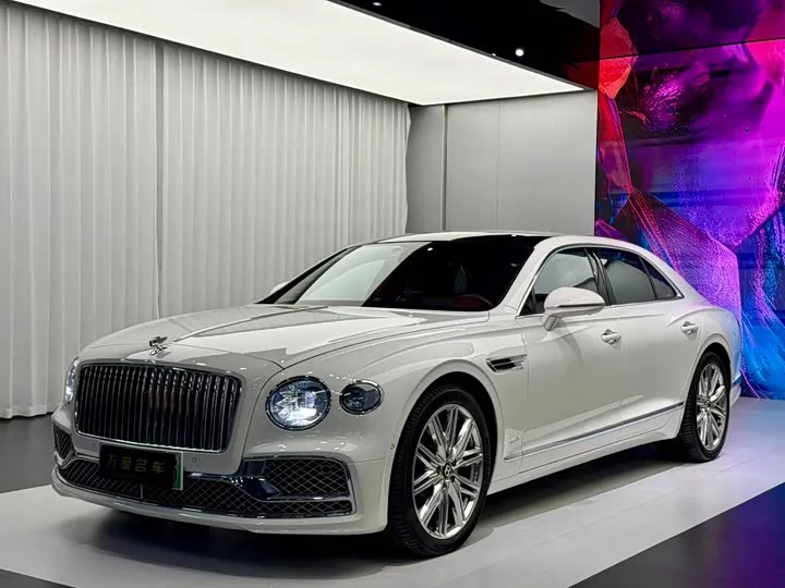Bentley Feichi Plug-in Hybrid