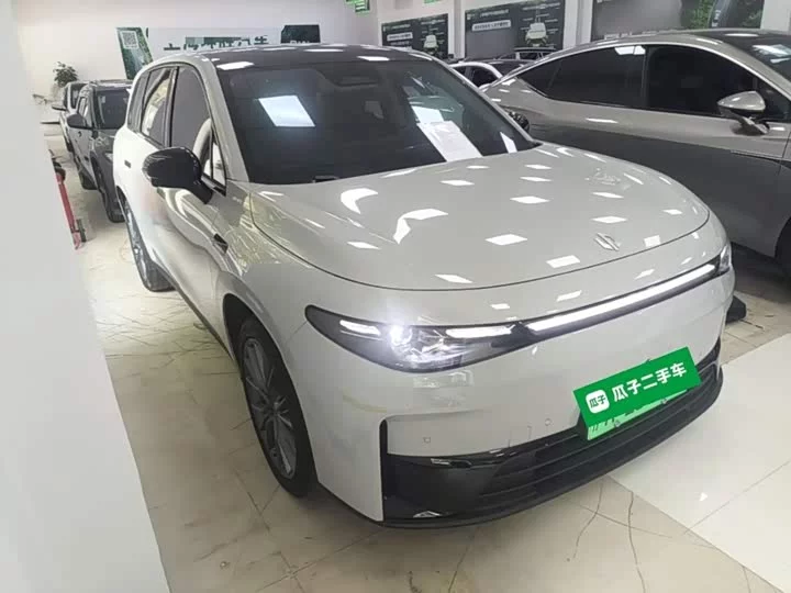 Leapmotor Zero running C10
