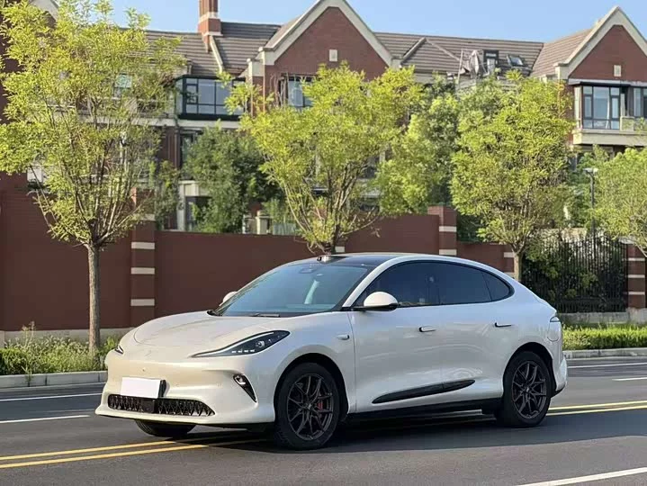 Zhiji LS6