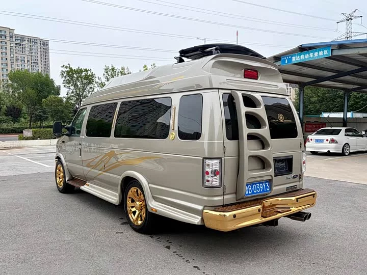 Ford E350