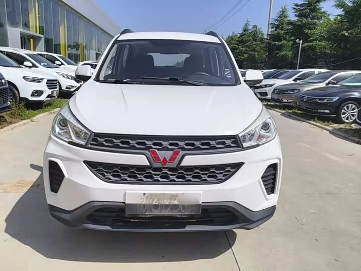 Wuling Hongguang S3