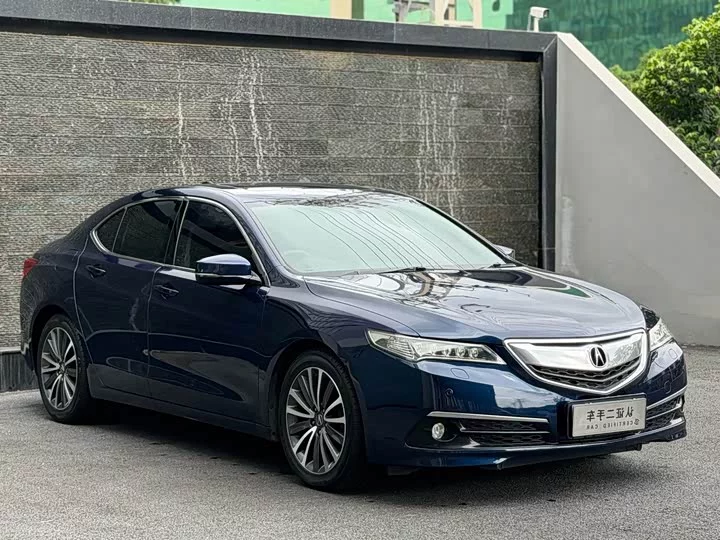 Acura TLX