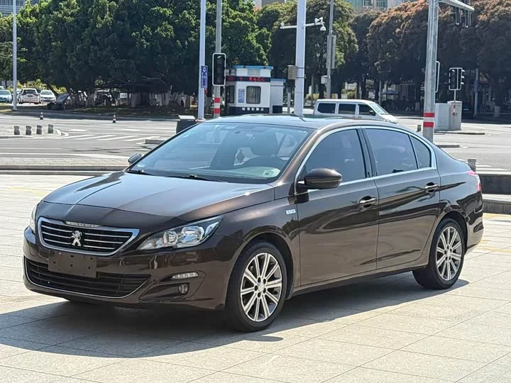 Peugeot 408