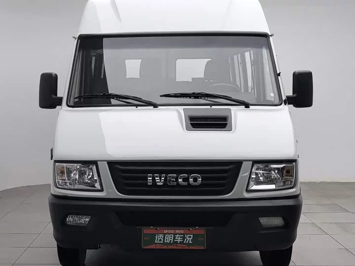 Iveco proud