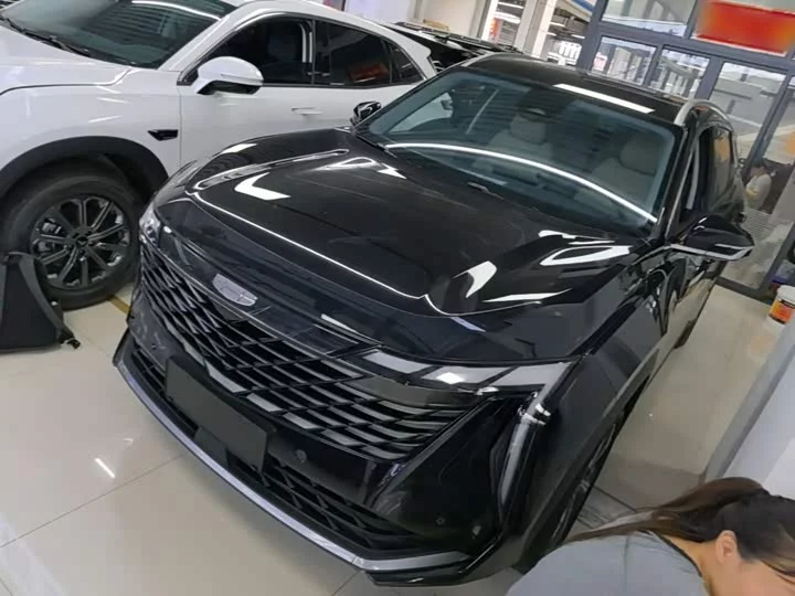 Geely Boyue L