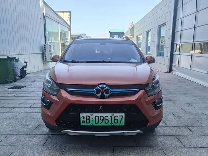 BAIC EX