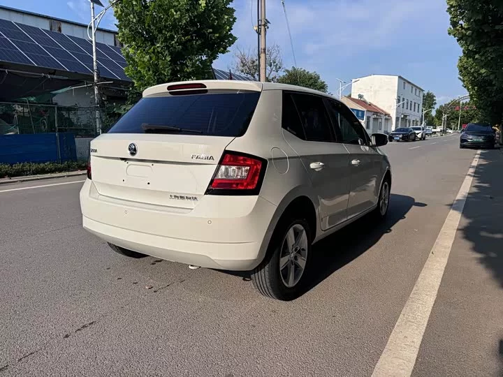 Skoda Jing Rui