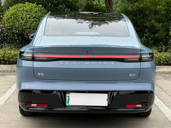 Leapmotor Leap running B01