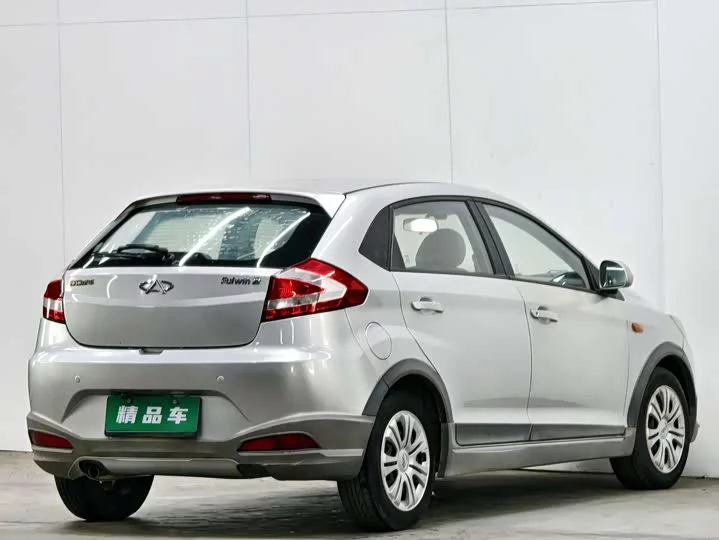 Chery Storm 2