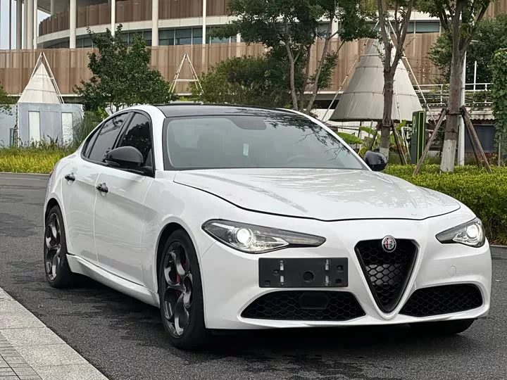 alfa romeo Giulia Juliet