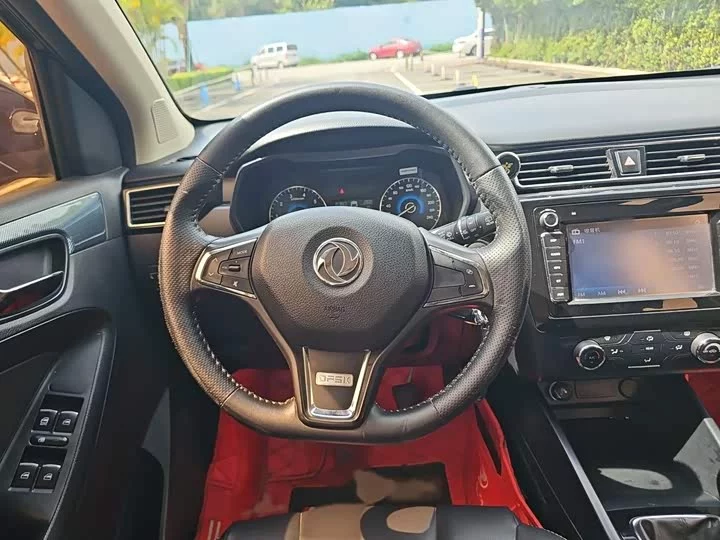 Dongfeng Fengon 580
