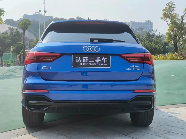 Audi Q3