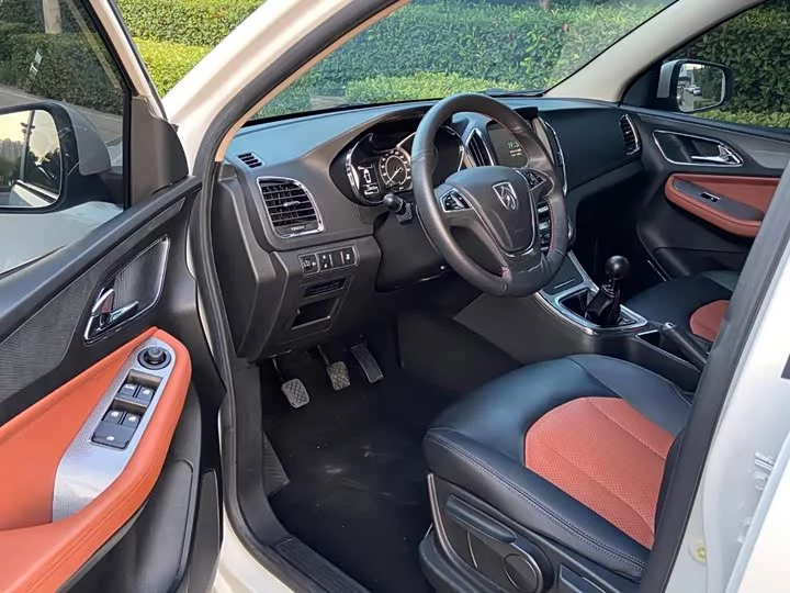 Baojun 560