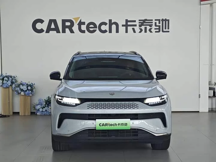 Leapmotor Zero running C11