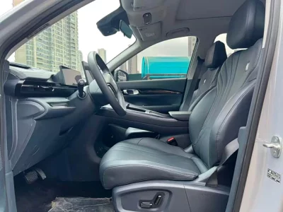 Geely Galaxy E5