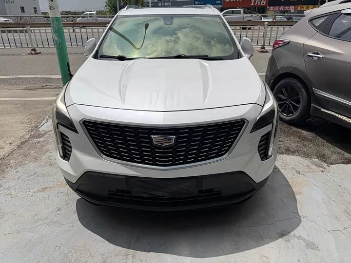 Cadillac XT4