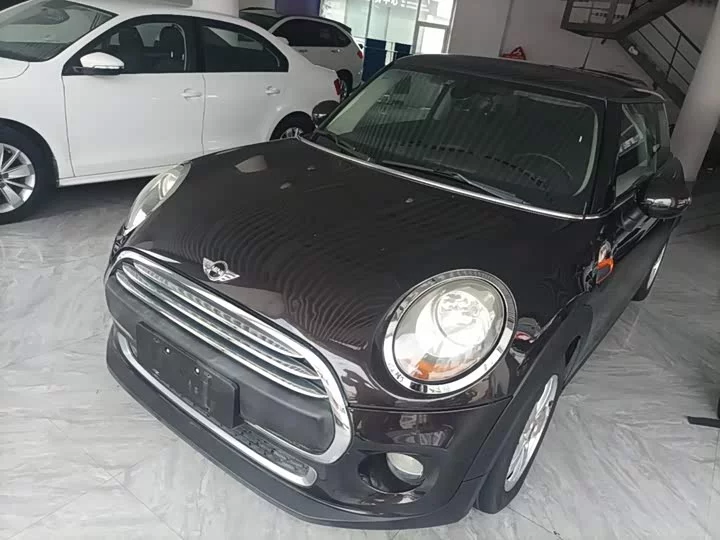 MINI 