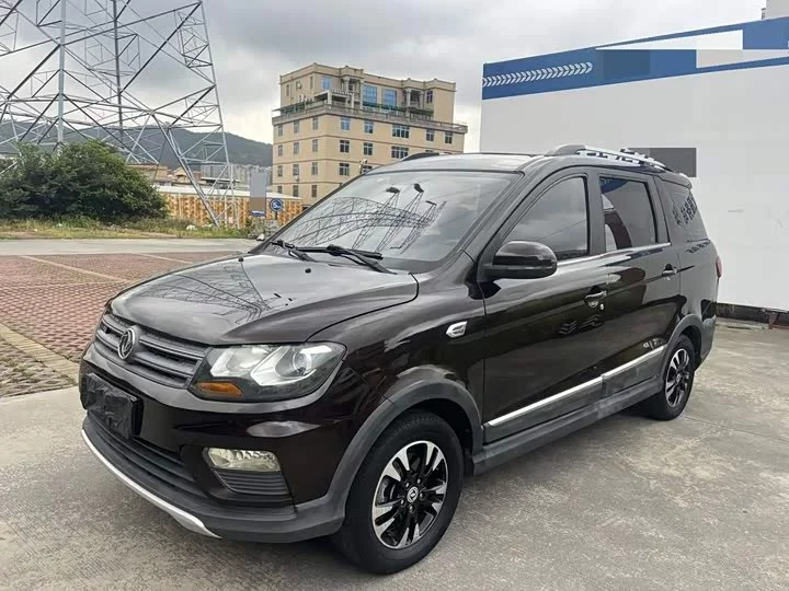 Dongfeng Fengon 370
