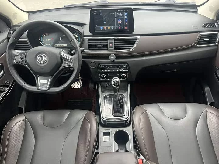 Dongfeng Fengon 370