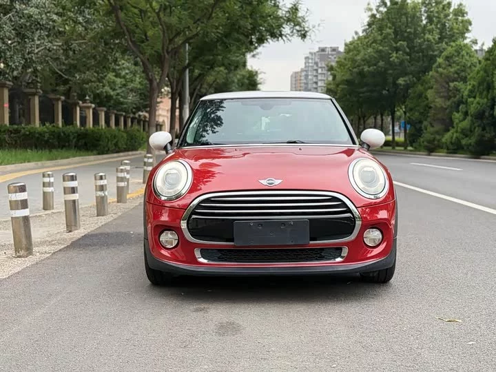 MINI 