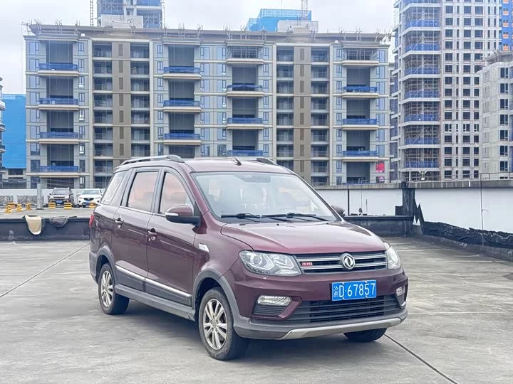 Dongfeng Fengon 370